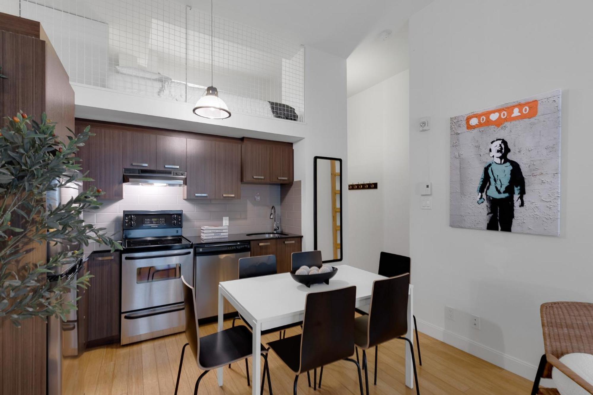 Liv Mtl Main Aparthotel Montreal Luaran gambar