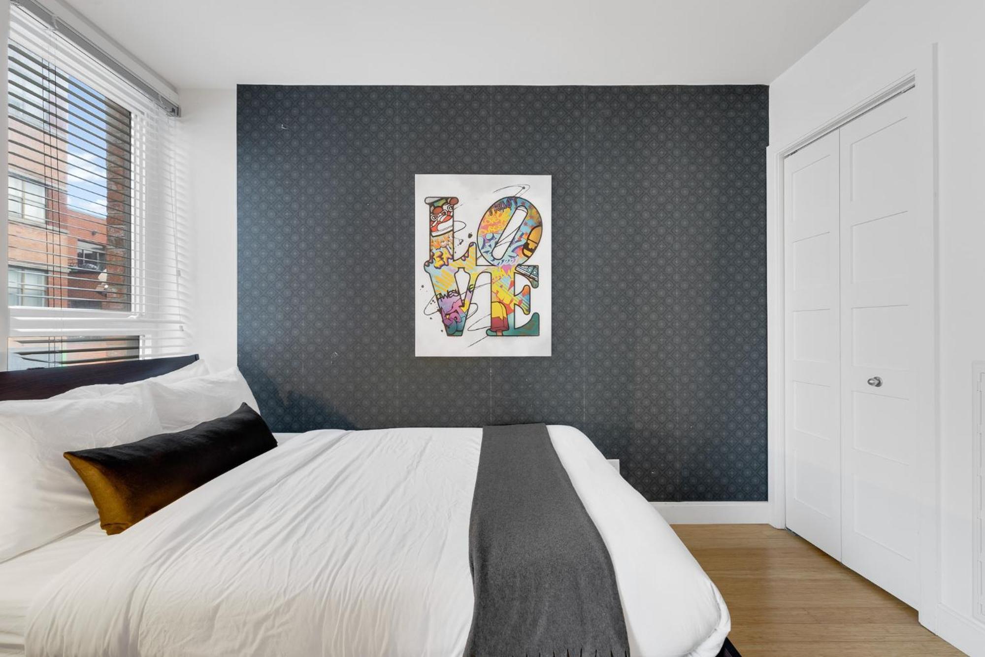 Liv Mtl Main Aparthotel Montreal Luaran gambar