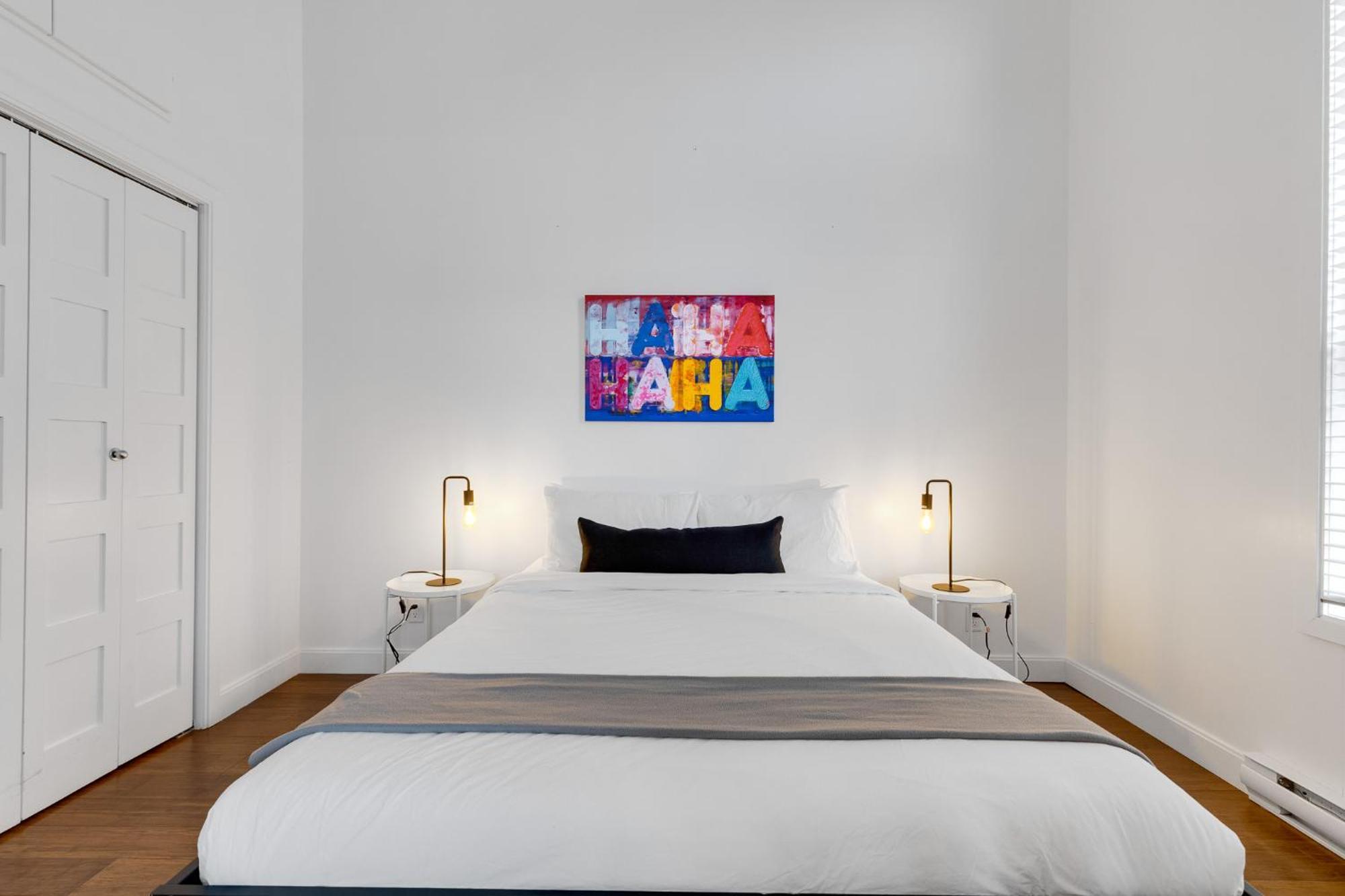 Liv Mtl Main Aparthotel Montreal Luaran gambar