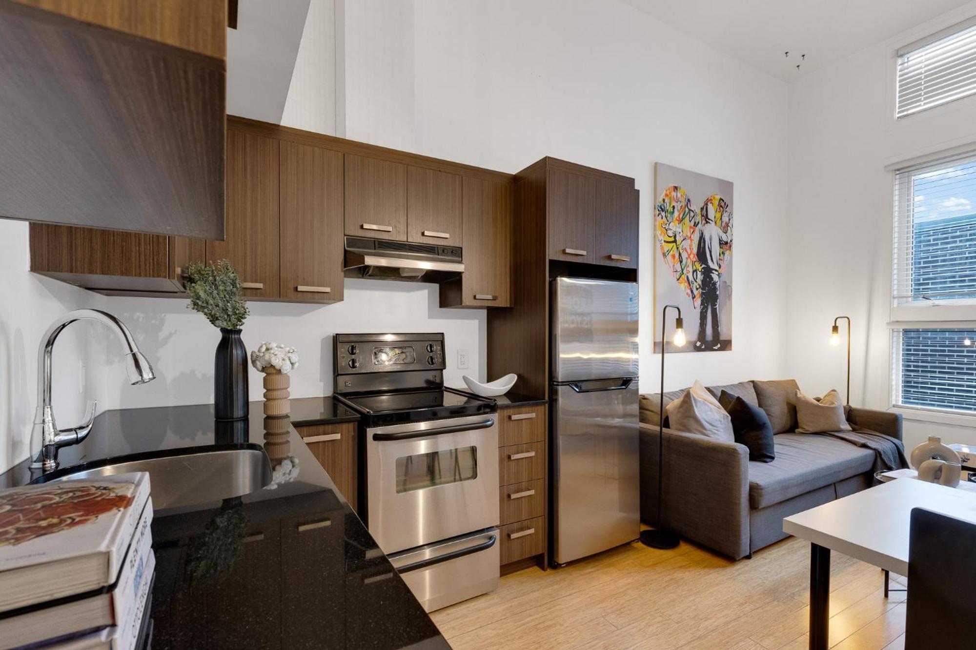 Liv Mtl Main Aparthotel Montreal Luaran gambar