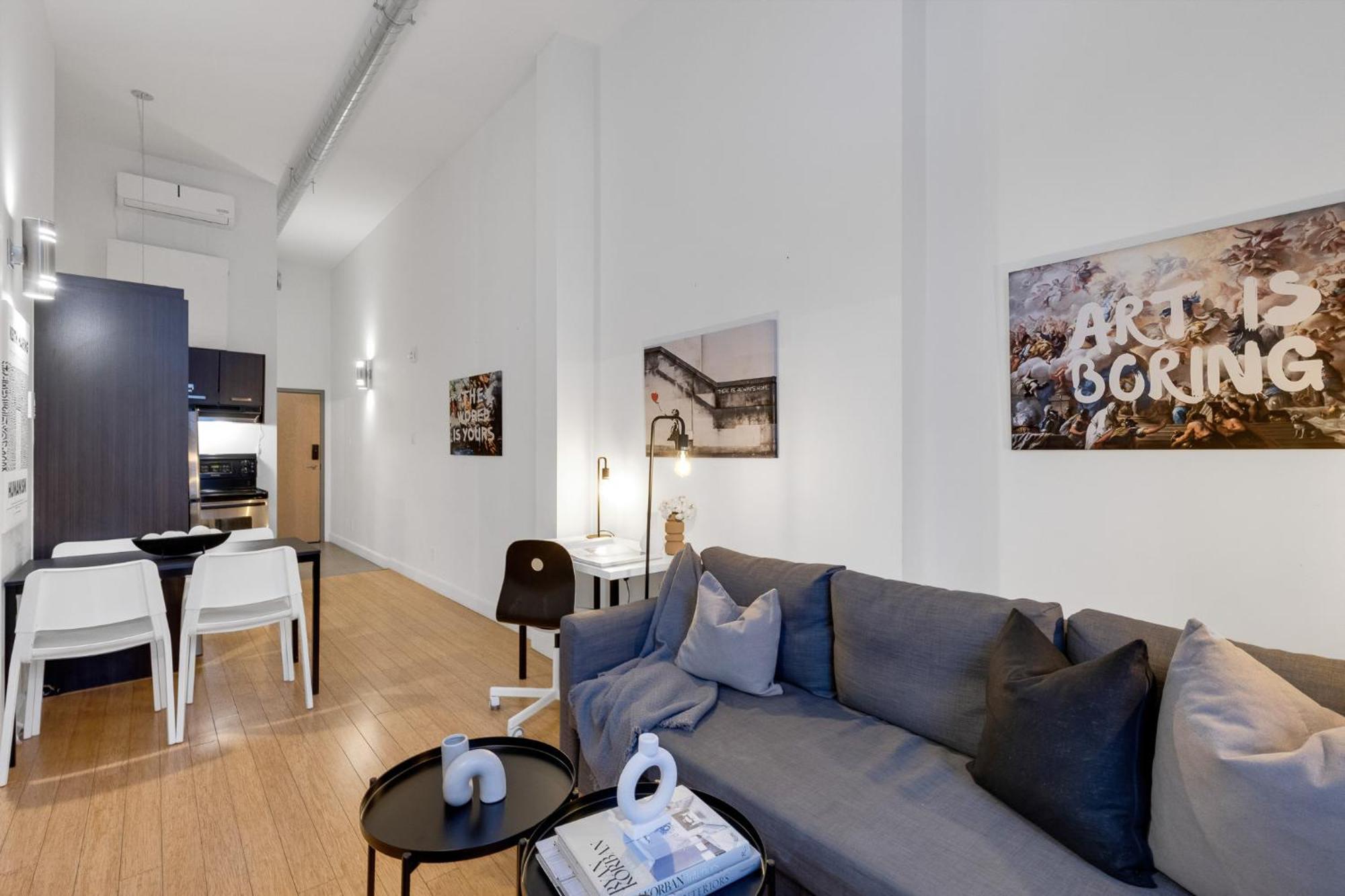 Liv Mtl Main Aparthotel Montreal Luaran gambar