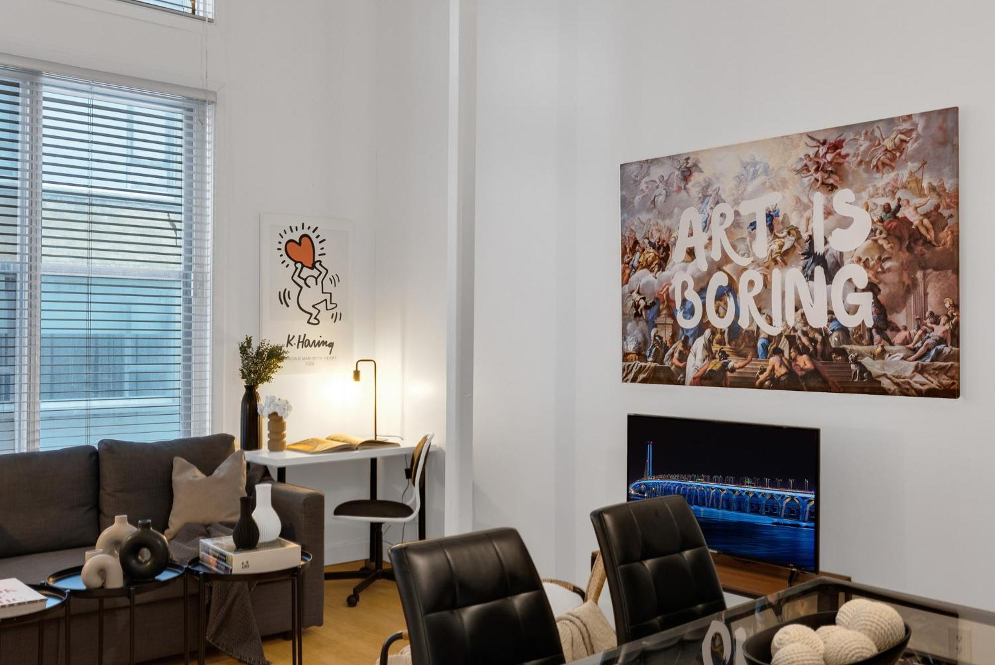 Liv Mtl Main Aparthotel Montreal Luaran gambar